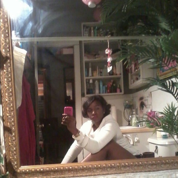 Meet your Posher, Robin - Picture 8 of 8